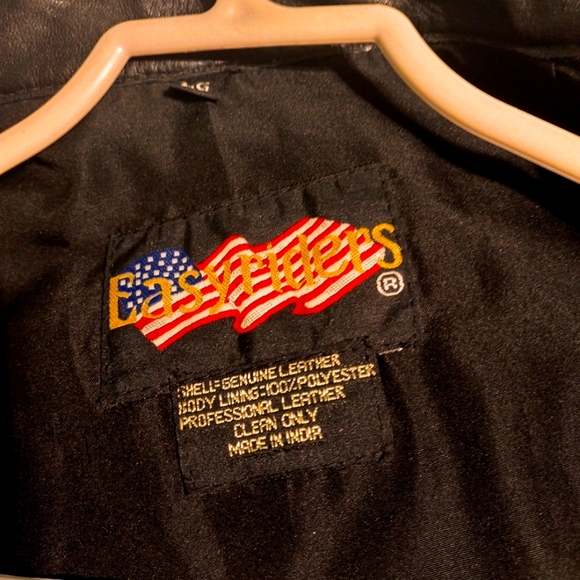 Easy Riders leather vest - Picture 3 of 9